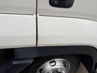 いすゞフォワードアルミウイング中型（4t）[写真30]