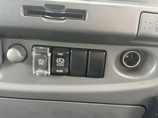 いすゞフォワードアルミウイング中型（4t）[写真37]