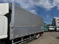 いすゞフォワードアルミウイング中型（4t）[写真06]