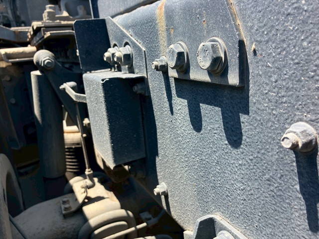 三菱ふそうスーパーグレートトレーラーヘッド（トラクターヘッド）大型（10t）[写真15]