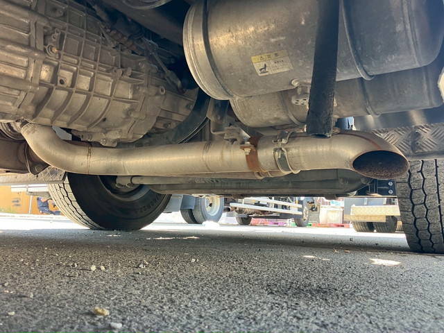 三菱ふそうスーパーグレートトレーラーヘッド（トラクターヘッド）大型（10t）[写真23]