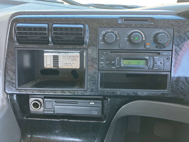 三菱ふそうスーパーグレートトレーラーヘッド（トラクターヘッド）大型（10t）[写真34]