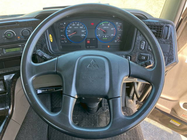 三菱ふそうスーパーグレートトレーラーヘッド（トラクターヘッド）大型（10t）[写真36]