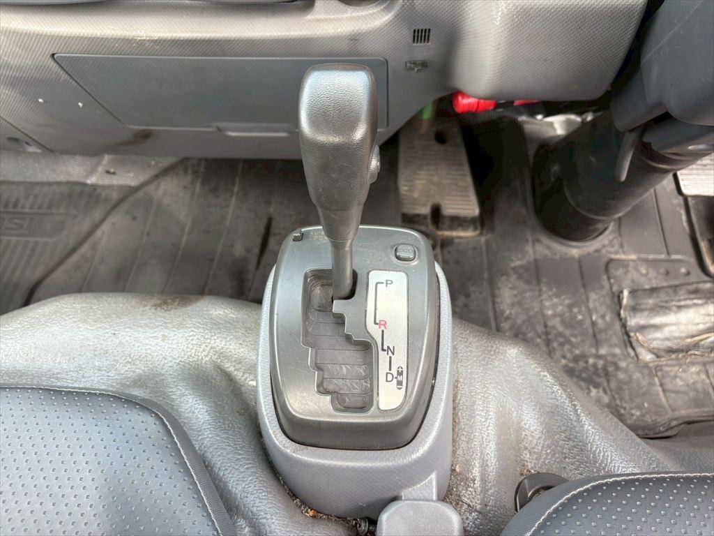 いすゞエルフコンテナ専用車小型（2t・3t）[写真19]