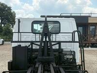 いすゞエルフコンテナ専用車小型（2t・3t）[写真06]