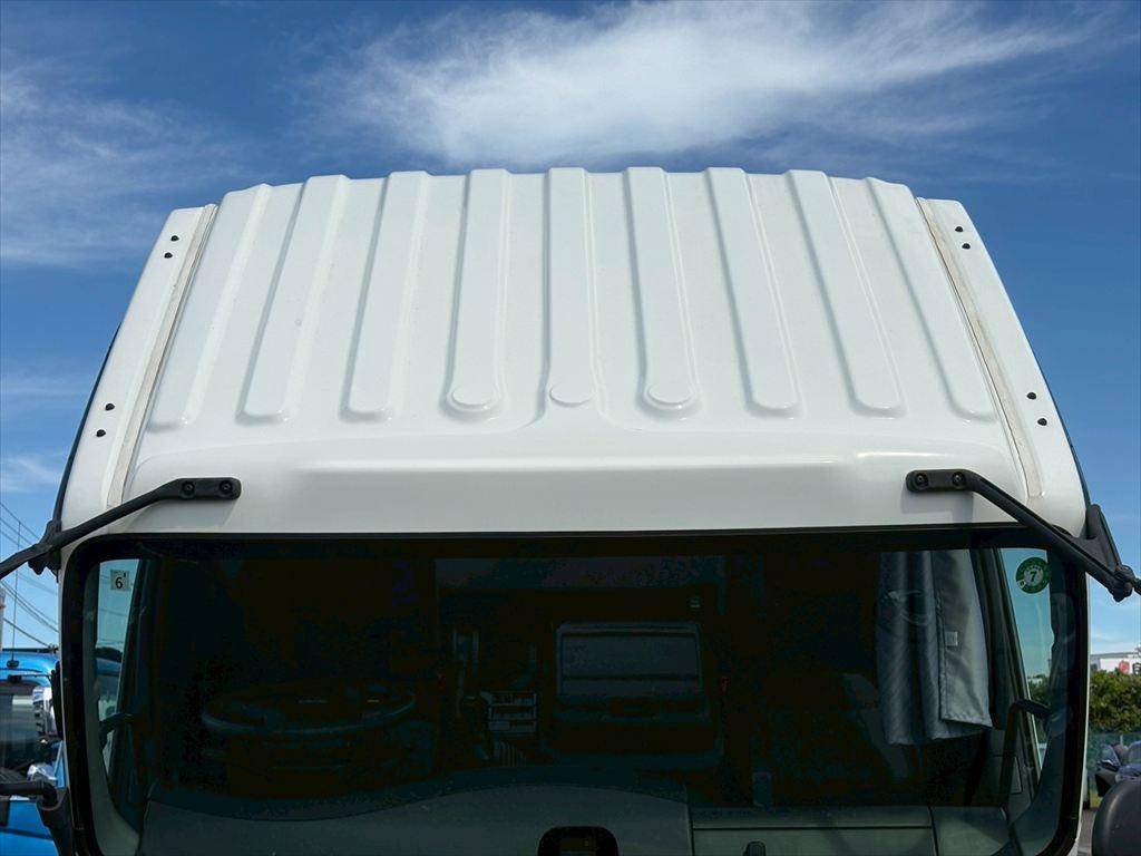 いすゞフォワードクレーン4段中型（4t）[写真16]