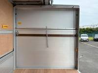 三菱ふそうファイターアルミウイング中型（4t）[写真14]