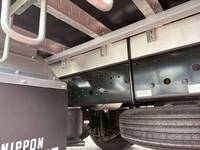 三菱ふそうファイターアルミウイング中型（4t）[写真17]