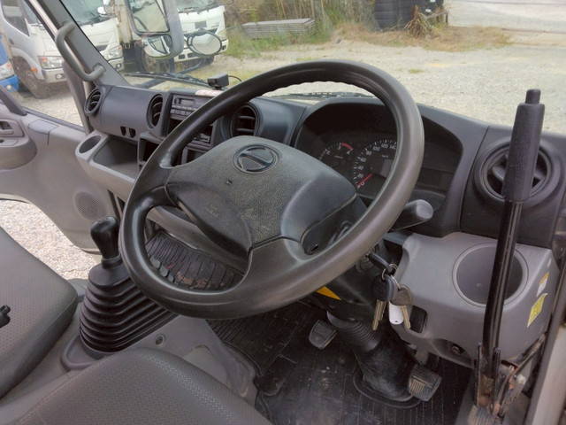 日野デュトロダンプ小型（2t・3t）[写真31]