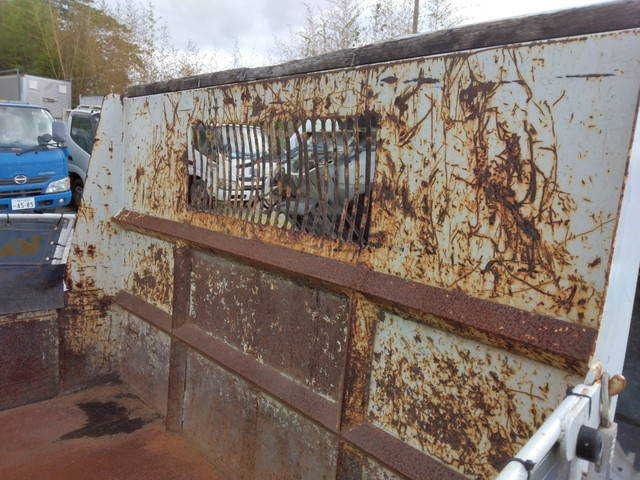 いすゞエルフダンプ小型（2t・3t）[写真11]