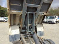 いすゞエルフダンプ小型（2t・3t）[写真21]