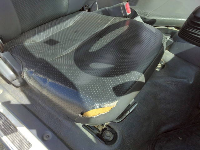 いすゞエルフダンプ小型（2t・3t）[写真26]