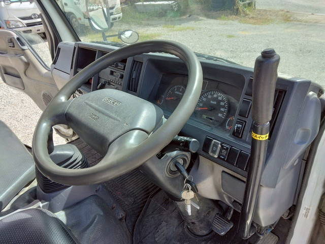 いすゞエルフダンプ小型（2t・3t）[写真30]