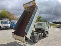 いすゞエルフダンプ小型（2t・3t）[写真05]