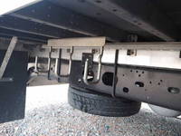 いすゞフォワードアルミウイング中型（4t）[写真18]