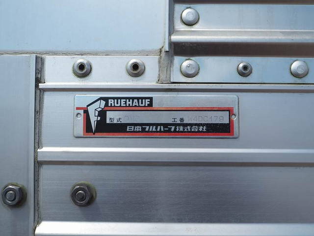 いすゞフォワードアルミウイング中型（4t）[写真23]