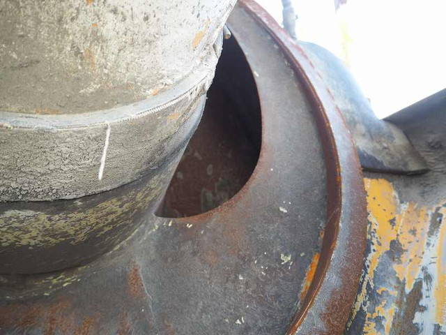 日野デュトロミキサー車（コンクリートミキサー）小型（2t・3t）[写真23]