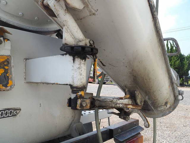 日野デュトロミキサー車（コンクリートミキサー）小型（2t・3t）[写真24]