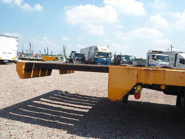 いすゞギガセルフローダー大型（10t）[写真18]