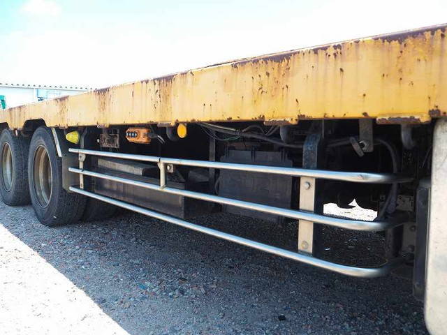 いすゞギガセルフローダー大型（10t）[写真23]