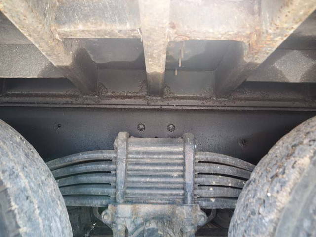 いすゞギガセルフローダー大型（10t）[写真26]