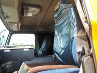 いすゞギガセルフローダー大型（10t）[写真36]