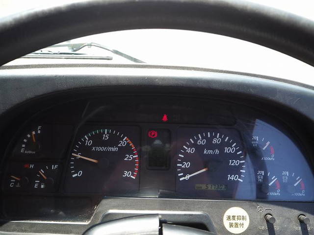 いすゞギガセルフローダー大型（10t）[写真40]