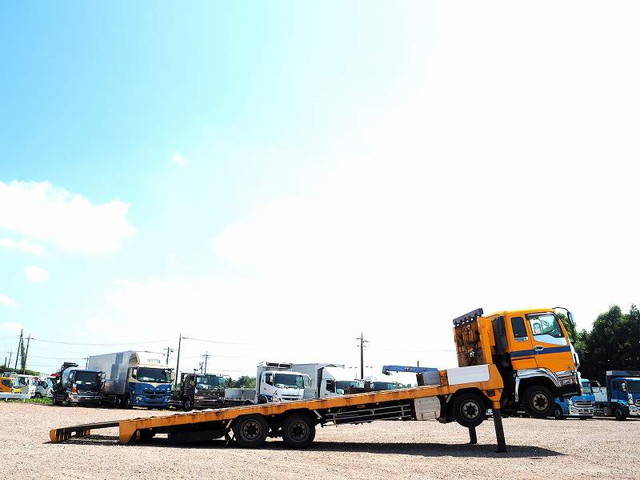 いすゞギガセルフローダー大型（10t）[写真07]