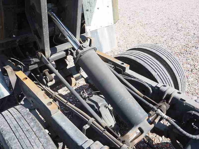 日野デュトロローダーダンプ小型（2t・3t）[写真23]