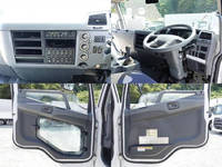 三菱ふそうファイターアルミウイング中型（4t）[写真16]