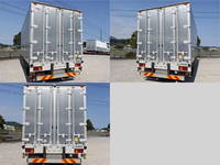 いすゞフォワードアルミウイング増トン（6t・8t）[写真02]