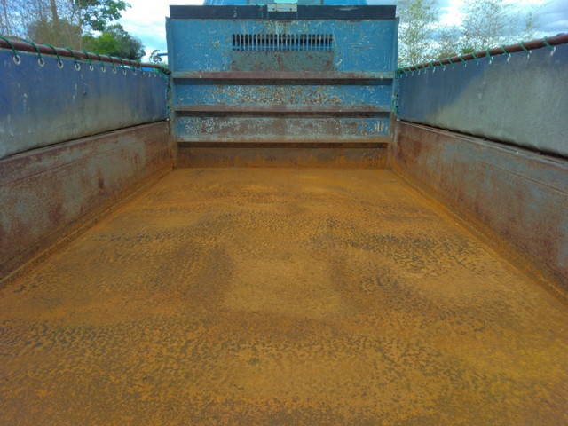 いすゞエルフダンプ小型（2t・3t）[写真11]