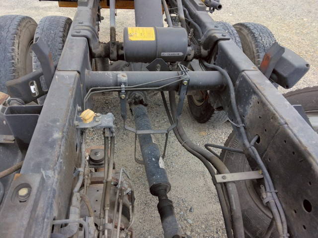 いすゞエルフダンプ小型（2t・3t）[写真18]