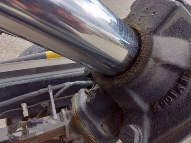 いすゞエルフダンプ小型（2t・3t）[写真20]