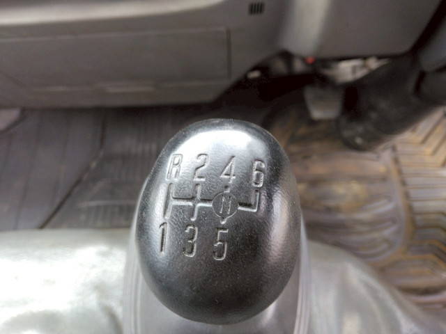 いすゞエルフダンプ小型（2t・3t）[写真35]