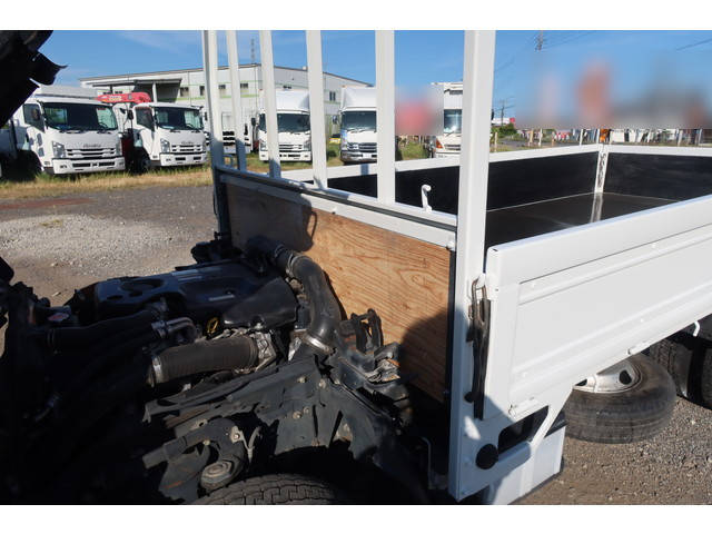 いすゞエルフ平ボディ小型（2t・3t）[写真12]