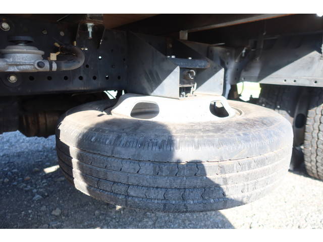 いすゞエルフ平ボディ小型（2t・3t）[写真18]