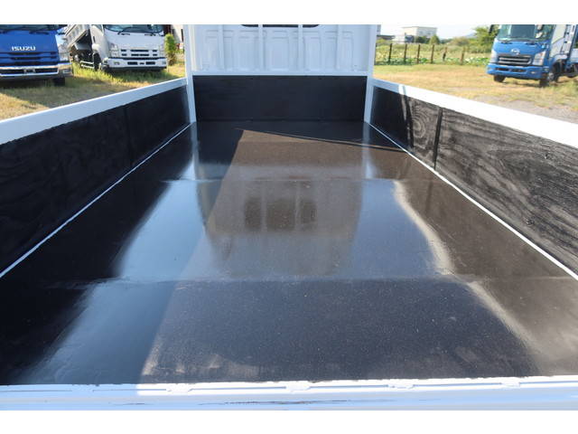 いすゞエルフ平ボディ小型（2t・3t）[写真09]