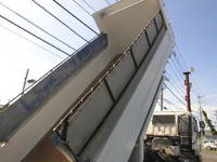 いすゞギガダンプ大型（10t）[写真10]