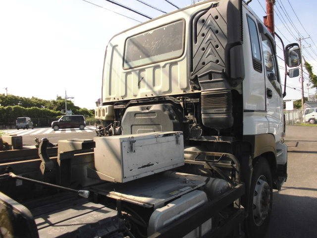 いすゞギガダンプ大型（10t）[写真15]