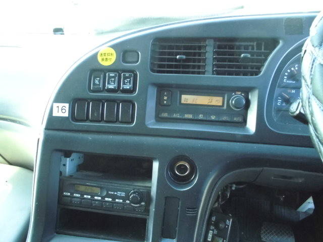 いすゞギガダンプ大型（10t）[写真23]