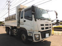 いすゞギガダンプ大型（10t）[写真03]