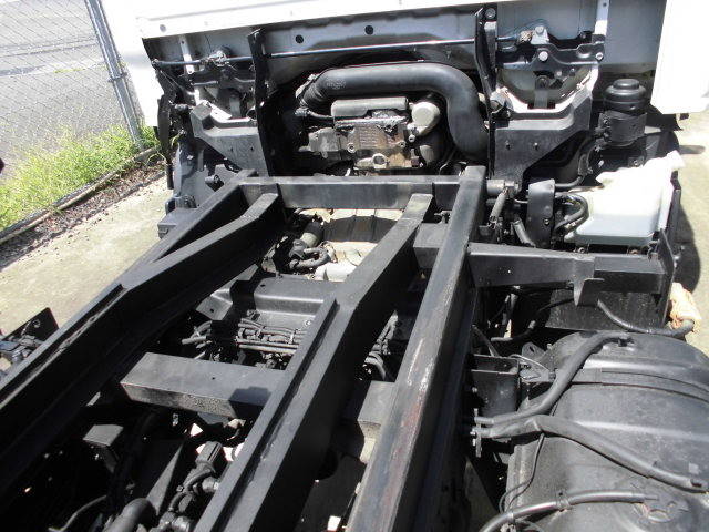 いすゞエルフローダーダンプ小型（2t・3t）[写真10]