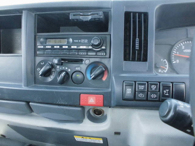 いすゞエルフローダーダンプ小型（2t・3t）[写真31]