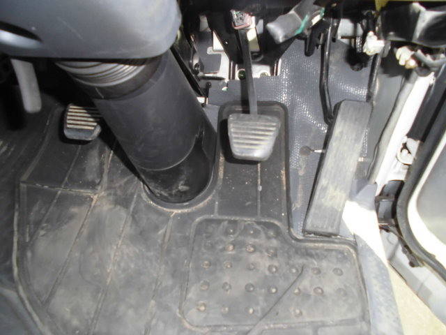 いすゞエルフローダーダンプ小型（2t・3t）[写真33]