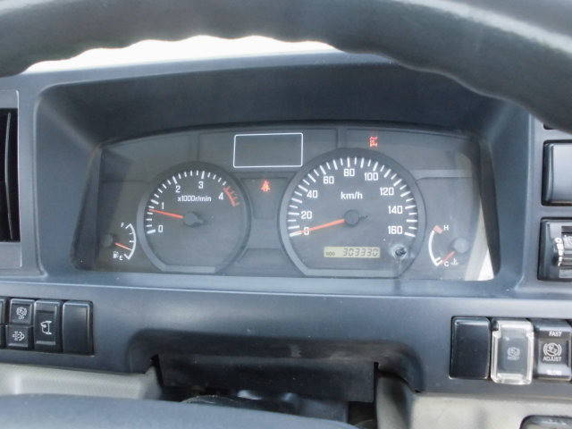 いすゞエルフローダーダンプ小型（2t・3t）[写真35]