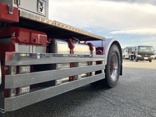 日野プロフィアトレーラーヘッド（トラクターヘッド）大型（10t）[写真16]