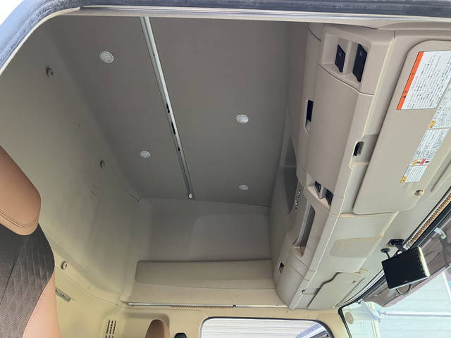 日野プロフィアトレーラーヘッド（トラクターヘッド）大型（10t）[写真27]