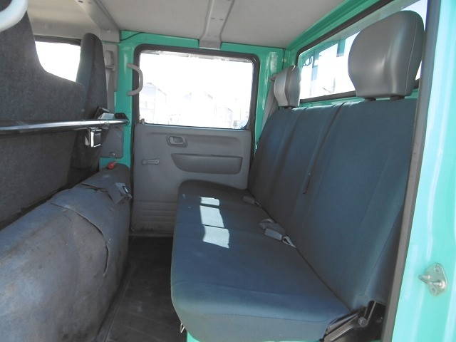 三菱ふそうキャンターダブルキャブ（Wキャブ）小型（2t・3t）[写真12]