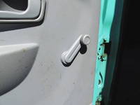 三菱ふそうキャンターダブルキャブ（Wキャブ）小型（2t・3t）[写真17]